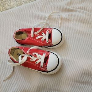 Toddler Converse size 8